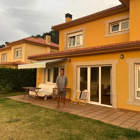 Umi Surf & Yoga - Doninos, Ferrol, Spain Villa A Coruna